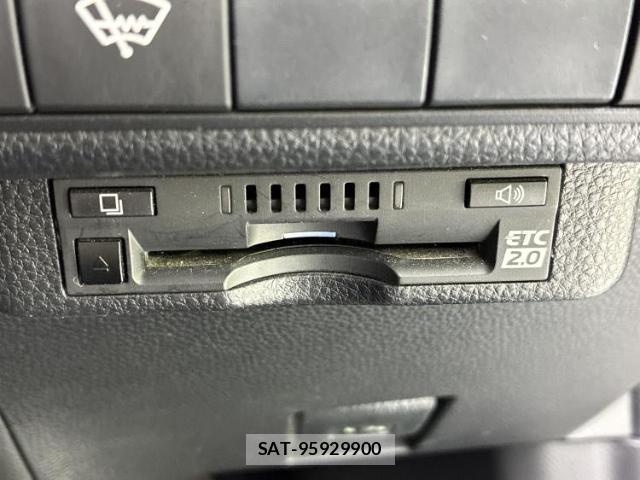 Toyota COROLLA TOURING 2019-10 8547130-16