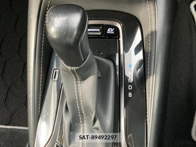 Toyota COROLLA TOURING 2019-09 8552614-16