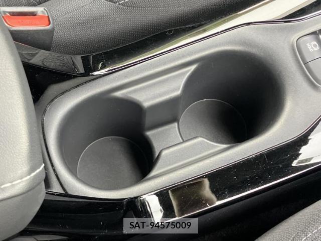 Toyota COROLLA SPORT 2018-06 8545378-16