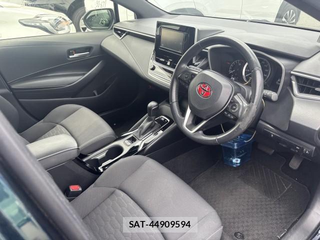 Toyota COROLLA SPORT 2019-01 8546593-8