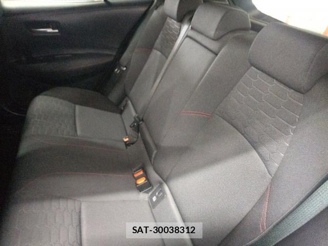Toyota COROLLA SPORT 2022-02 8547806-3