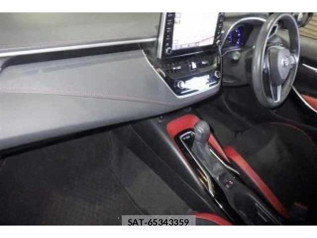 Toyota COROLLA SPORT 2019-12 8547857-3