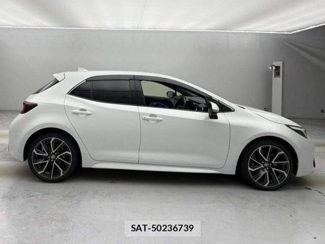 Toyota COROLLA SPORT 2023-09 8547916-4