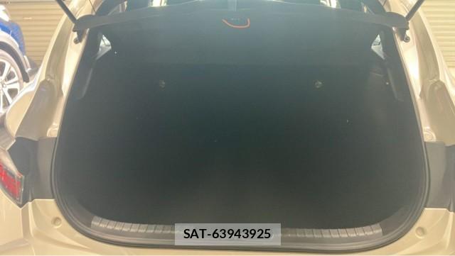 Toyota COROLLA SPORT 2019-03 8550428-17