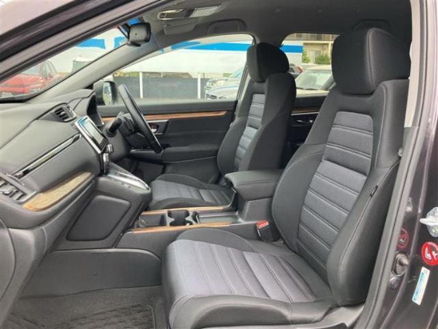 Honda CR-V 2019-04 8552453-5