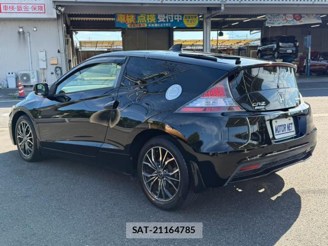 Honda CR-Z 2013-06 8546085-10