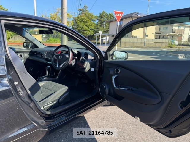 Honda CR-Z 2013-06 8546085-16