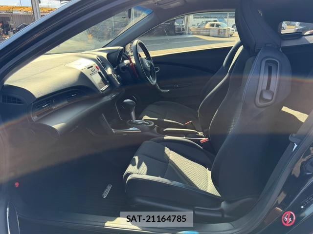 Honda CR-Z 2013-06 8546085-5