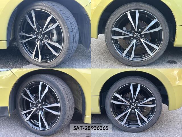 Honda CR-Z 2013-02 8552762-17