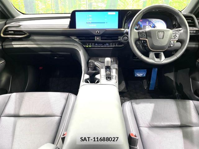 Toyota Crown Crossover 2023-06 8545381-1
