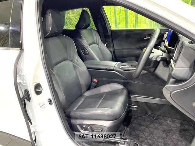 Toyota Crown Crossover 2023-06 8545381-8