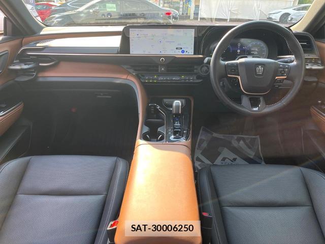 Toyota Crown Crossover 2025-02 8547274-1