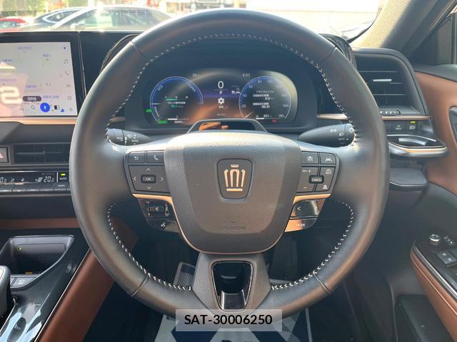 Toyota Crown Crossover 2025-02 8547274-10