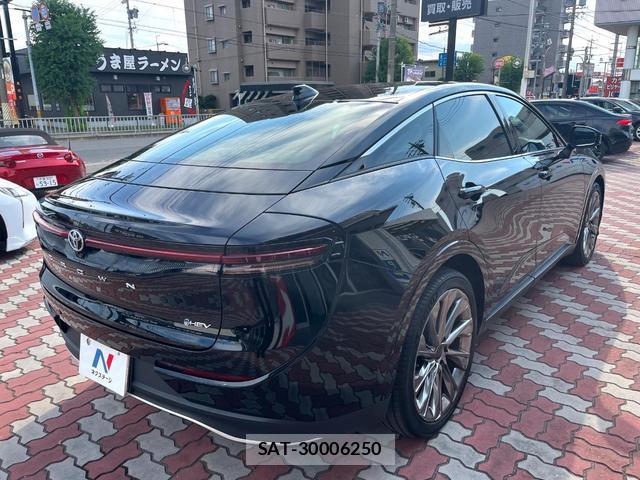 Toyota Crown Crossover 2025-02 8547274-16