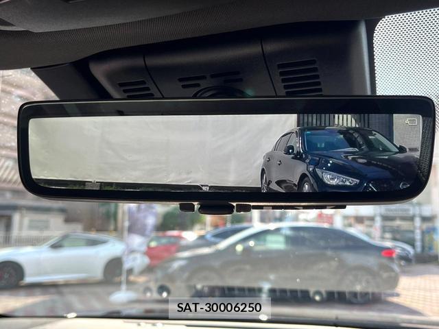 Toyota Crown Crossover 2025-02 8547274-4