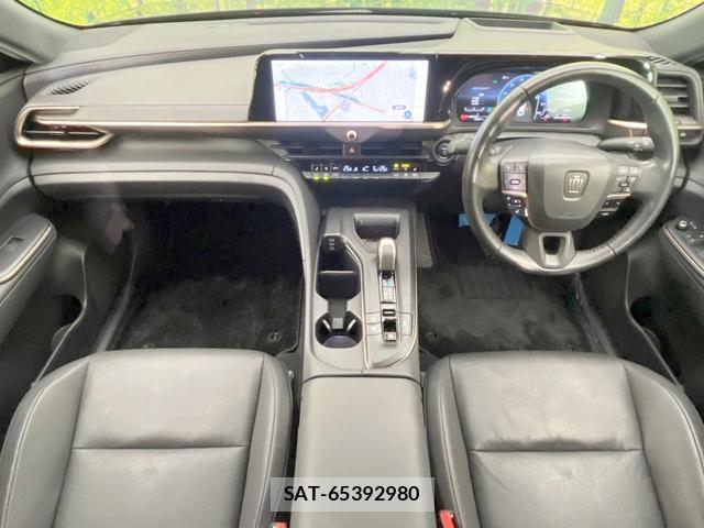 Toyota Crown Crossover 2023-07 8547697-1