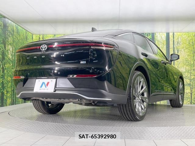 Toyota Crown Crossover 2023-07 8547697-16
