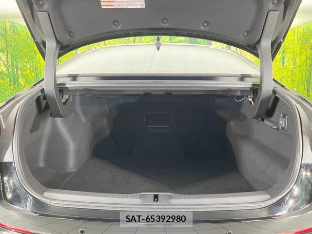 Toyota Crown Crossover 2023-07 8547697-9