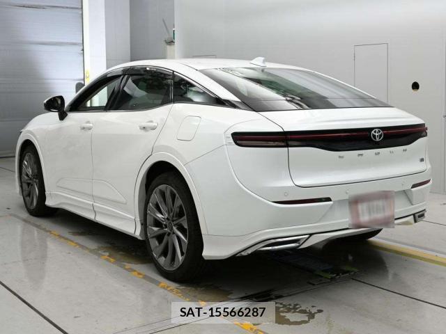 Toyota Crown Crossover 2023-08 8547821-1