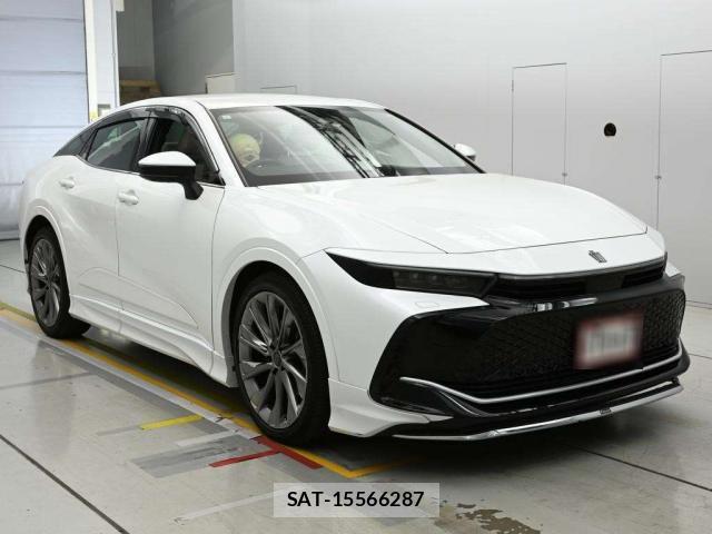 Toyota Crown Crossover 2023-08 8547821-8