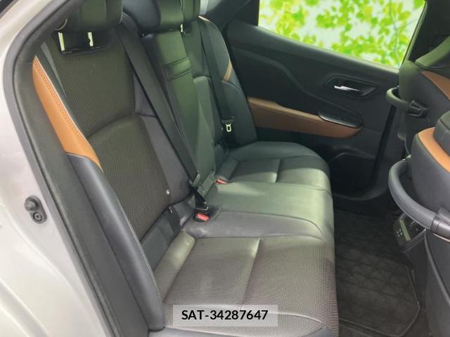 Toyota Crown Crossover 2023-09 8547897-4