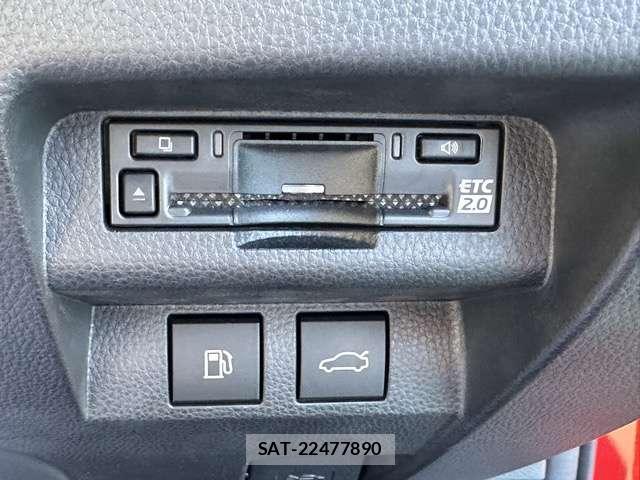 Toyota Crown Crossover 2025-10 8549119-6