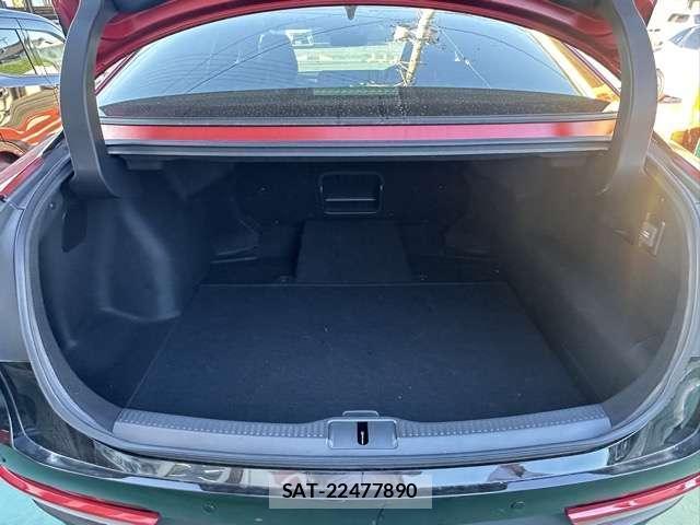 Toyota Crown Crossover 2025-10 8549119-9