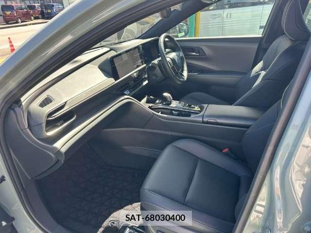 Toyota Crown Crossover 2024-06 8549120-4