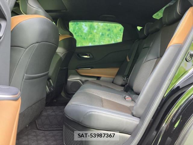 Toyota Crown Crossover 2023-06 8552421-6