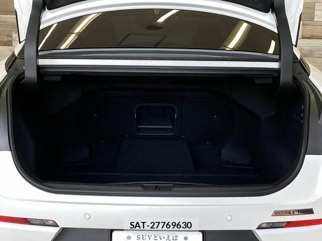 Toyota Crown Crossover 2022-12 8552722-12