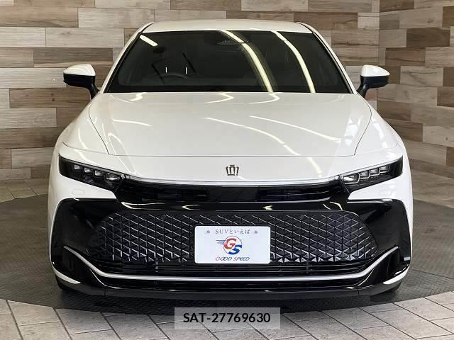 Toyota Crown Crossover 2022-12 8552722-14