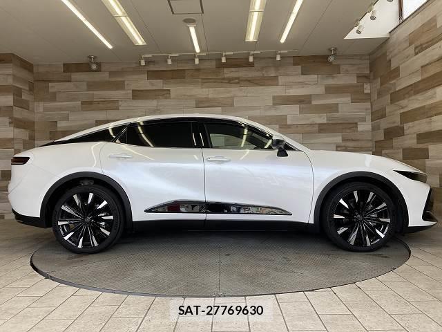 Toyota Crown Crossover 2022-12 8552722-17