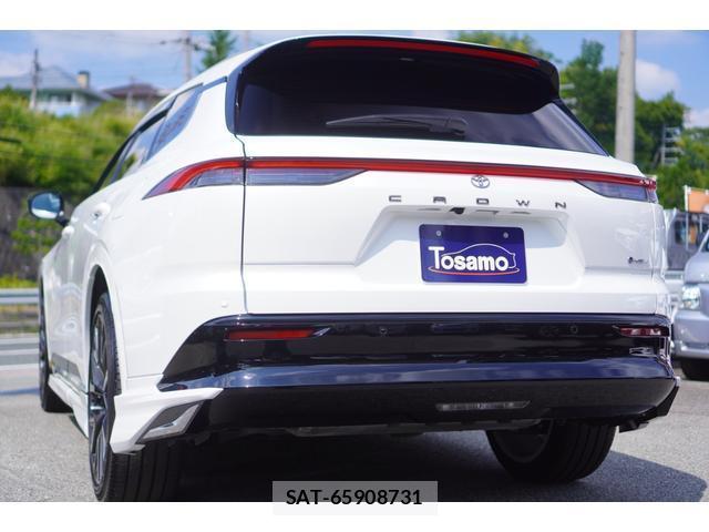 Toyota CROWN ESTATE 2025-11 8545411-14