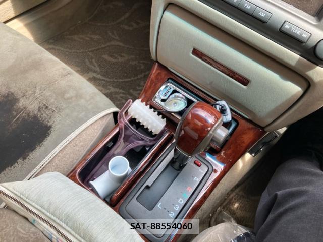 Toyota CROWN ESTATE 2000-07 8547348-17