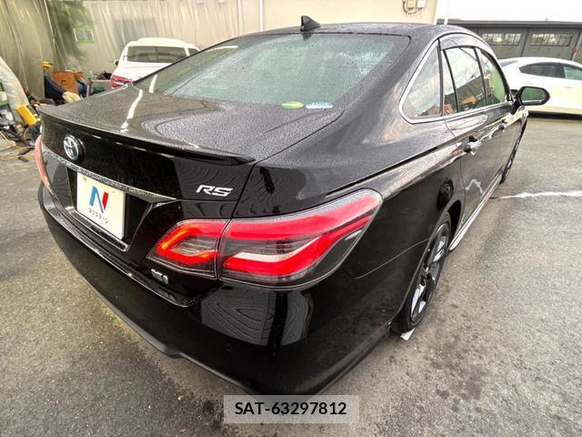Toyota CROWN HYBRID 2020-09 8545726-18