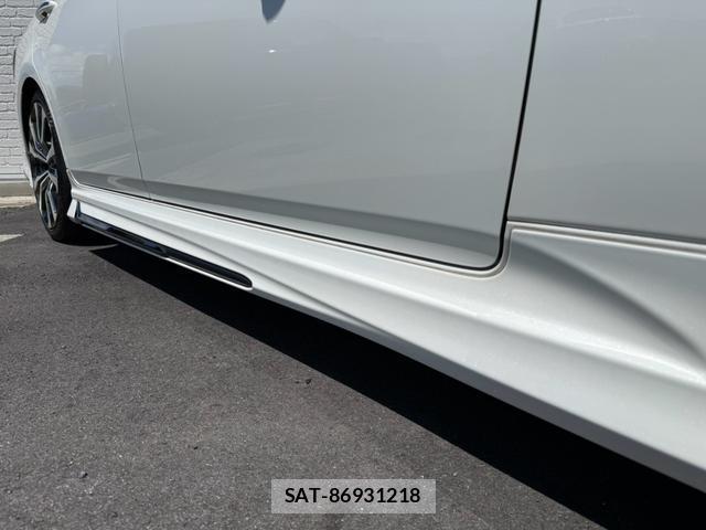Toyota CROWN HYBRID 2018-09 8545830-15