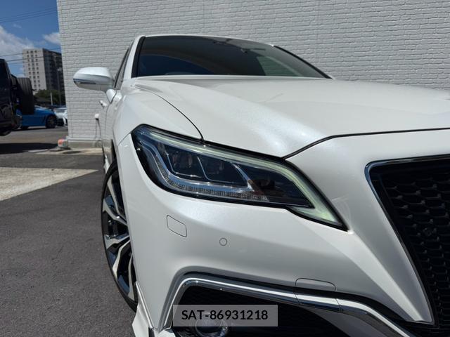 Toyota CROWN HYBRID 2018-09 8545830-17