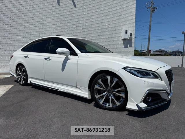 Toyota CROWN HYBRID 2018-09 8545830-9