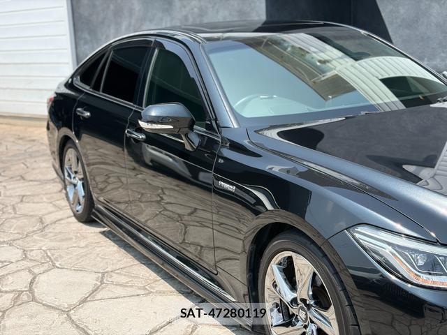 Toyota CROWN HYBRID 2019-11 8545915-19