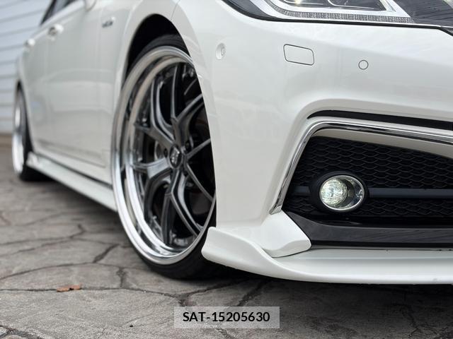 Toyota CROWN HYBRID 2019-07 8545916-11