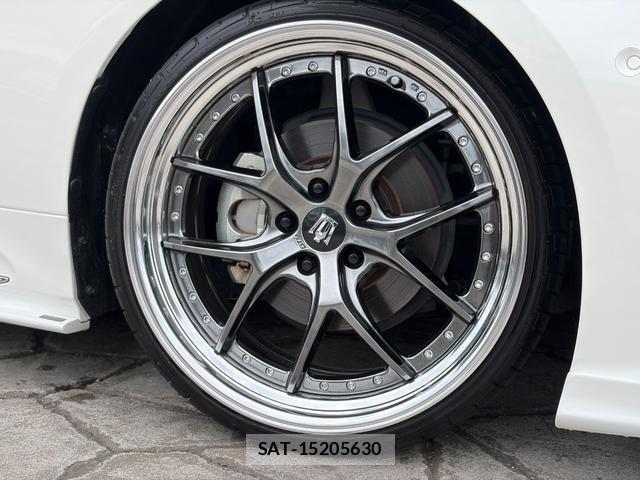 Toyota CROWN HYBRID 2019-07 8545916-12