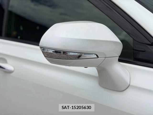 Toyota CROWN HYBRID 2019-07 8545916-18