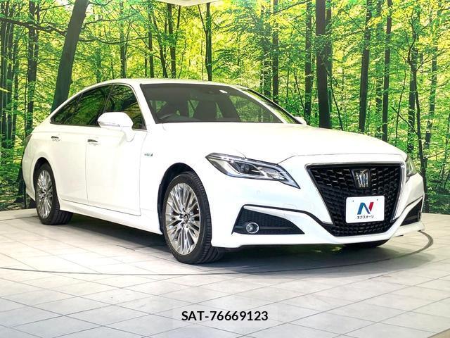 Toyota CROWN HYBRID 2019-07 8546094-15