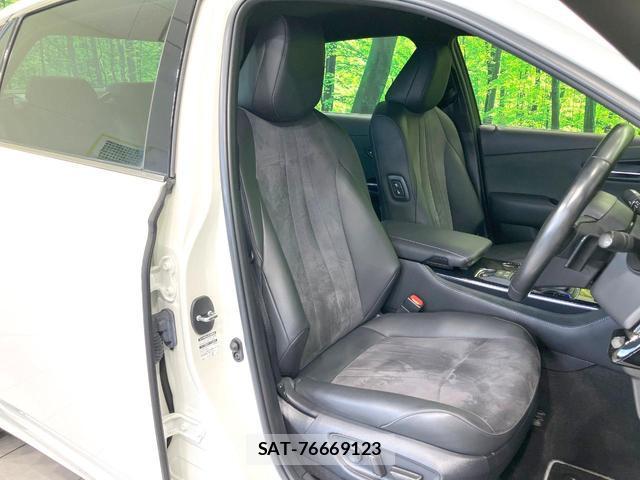 Toyota CROWN HYBRID 2019-07 8546094-7