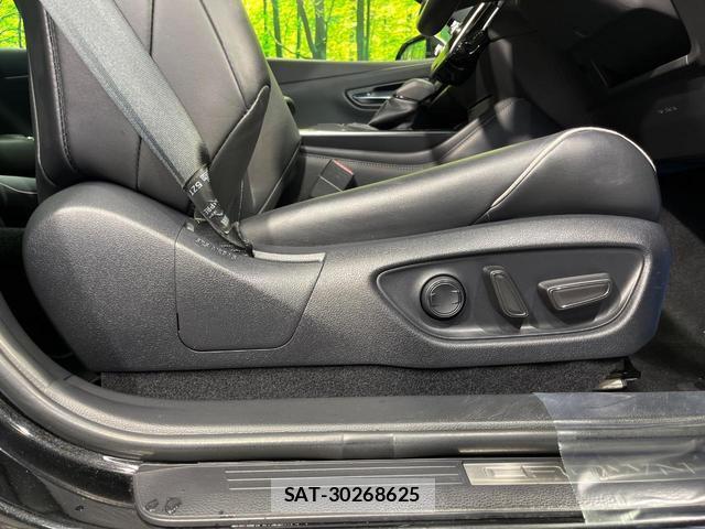 Toyota CROWN HYBRID 2018-06 8546648-6