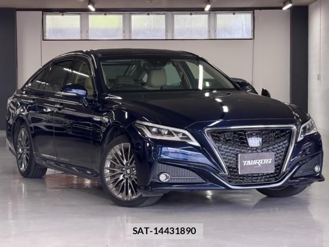 Toyota CROWN HYBRID 2019-04 8546718-10