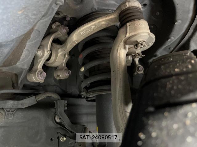 Toyota CROWN HYBRID 2020-12 8546916-19