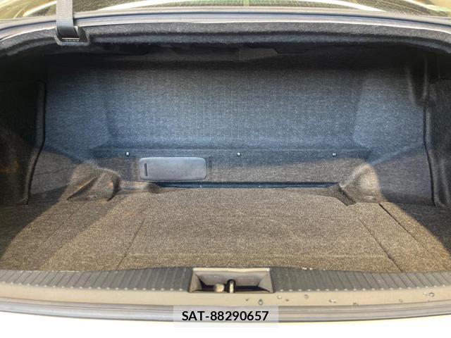 Toyota CROWN HYBRID 2017-03 8547360-10