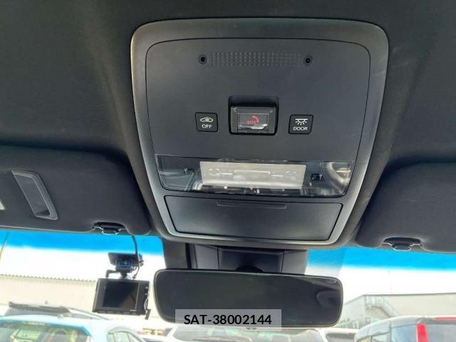 Toyota CROWN HYBRID 2022-02 8547923-11