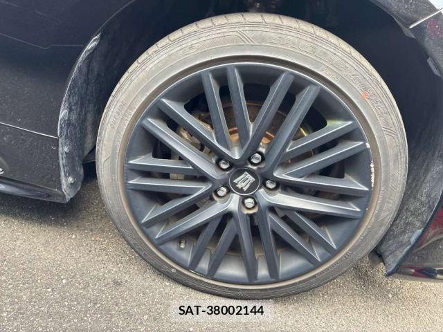 Toyota CROWN HYBRID 2022-02 8547923-3